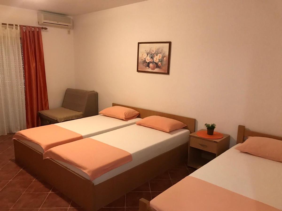 Guest house Mb Knezevic *