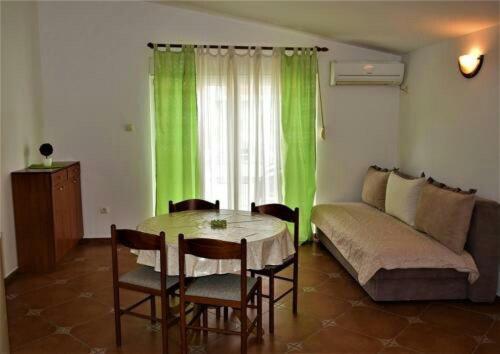 Mb Knezevic Guest house *
